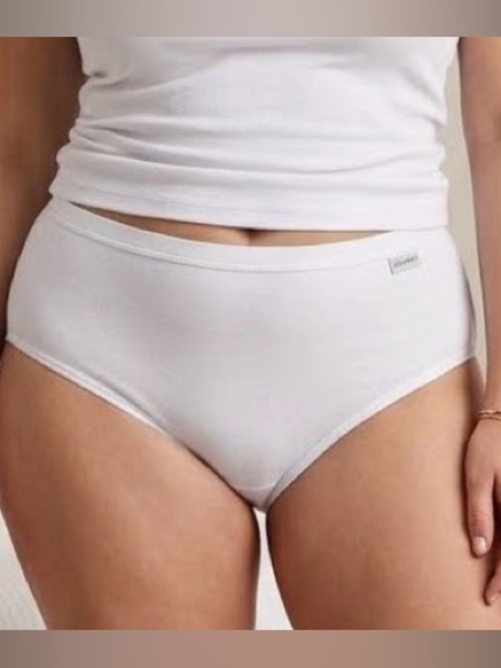 NWOT jockey women’s Cotton Briefs 100% cotton size 9